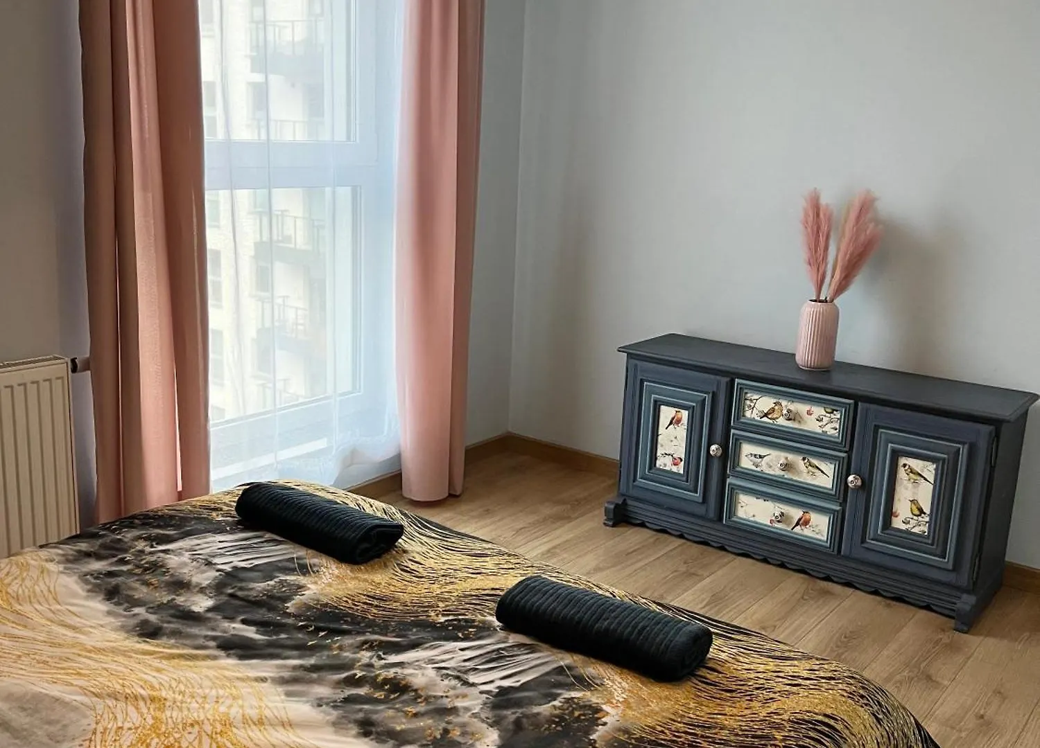 Oldtown Retro Apartment By Marina With Balcony For 6 People Gdansk Poland