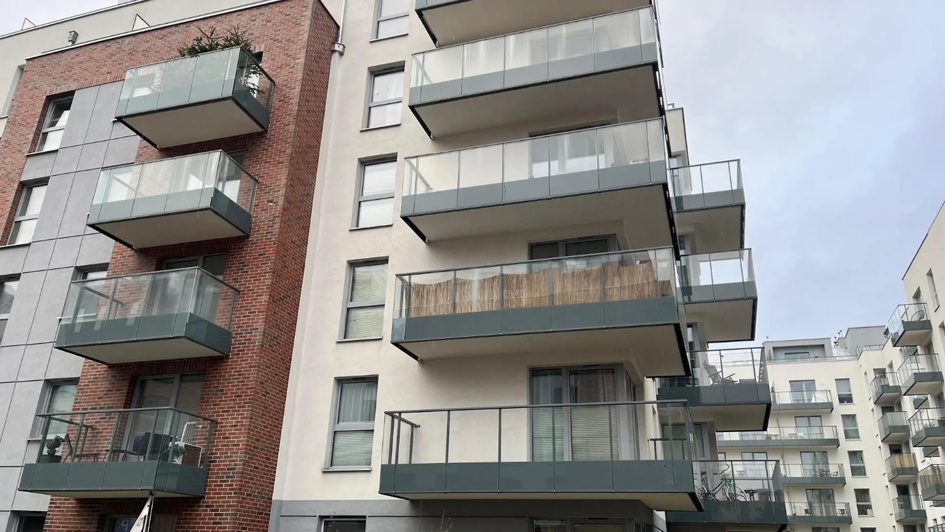 Oldtown Retro Apartment By Marina With Balcony For 6 People Gdansk